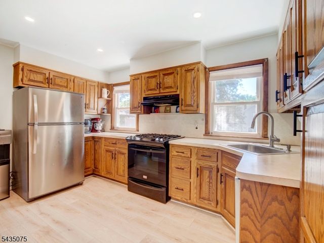 513 Quinton Ave, Kenilworth Boro, NJ 07033
