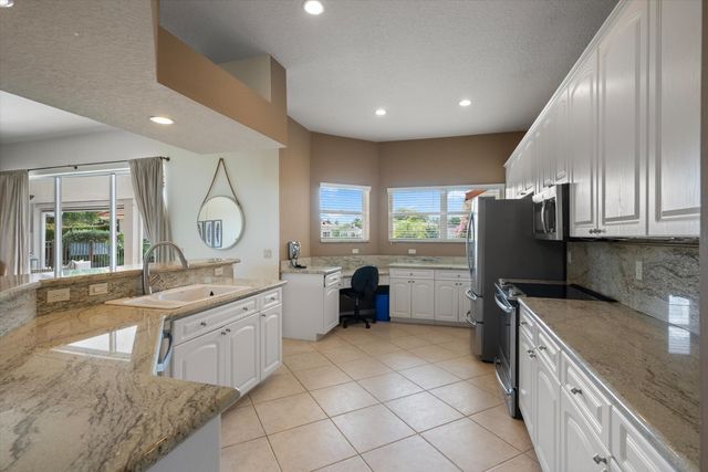 14594 Drafthorse Lane, Wellington, FL 33414