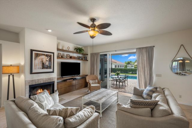 14594 Drafthorse Lane, Wellington, FL 33414