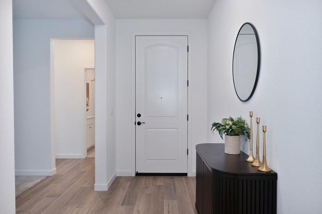 8183 Lavigne Cir, Elk Grove, CA 95757