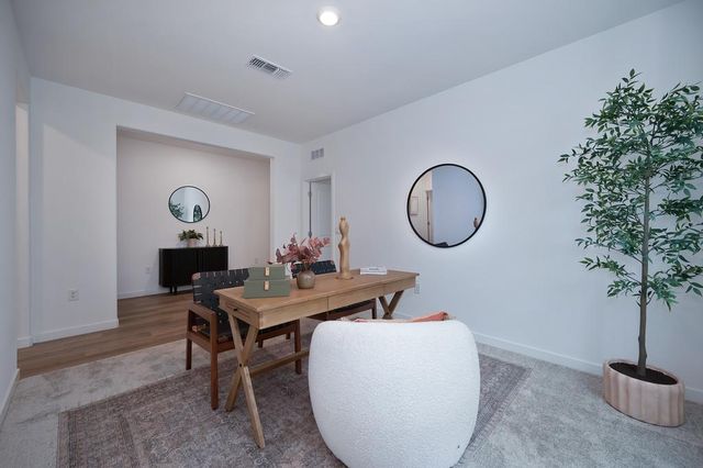 8183 Lavigne Cir, Elk Grove, CA 95757