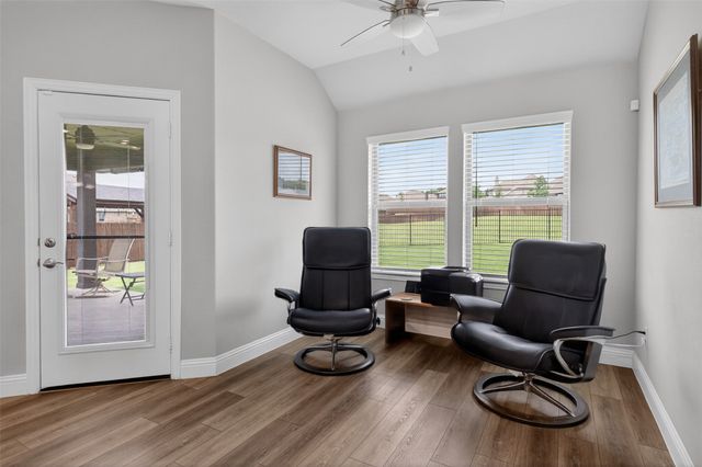 2504 Pinyon Hills Court, Burleson, TX 76028