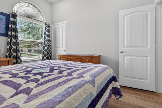 2504 Pinyon Hills Court, Burleson, TX 76028