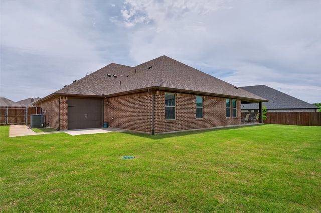 2504 Pinyon Hills Court, Burleson, TX 76028