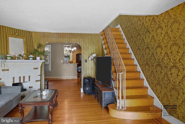 5346 LARGE ST, Philadelphia, PA 19124