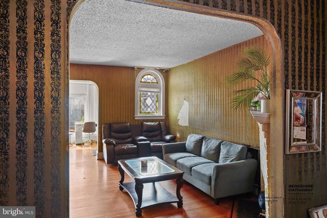 5346 LARGE ST, Philadelphia, PA 19124