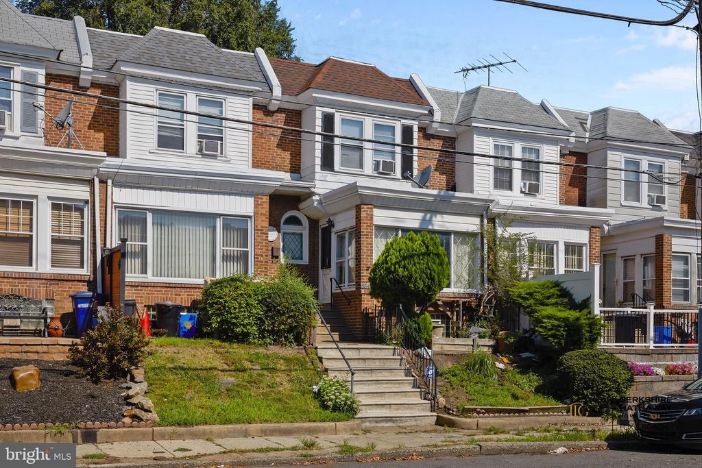 5346 LARGE ST, Philadelphia, PA 19124