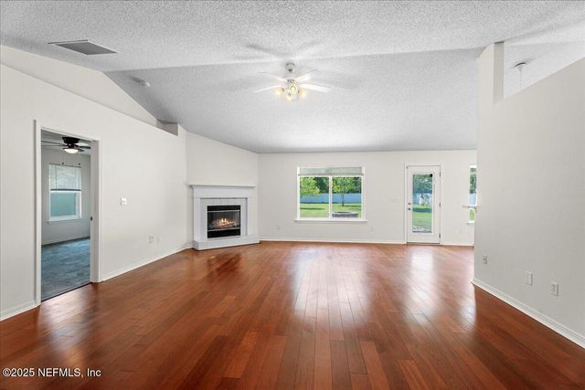 3022 HIDDEN OAKS Drive, Middleburg, FL 32068