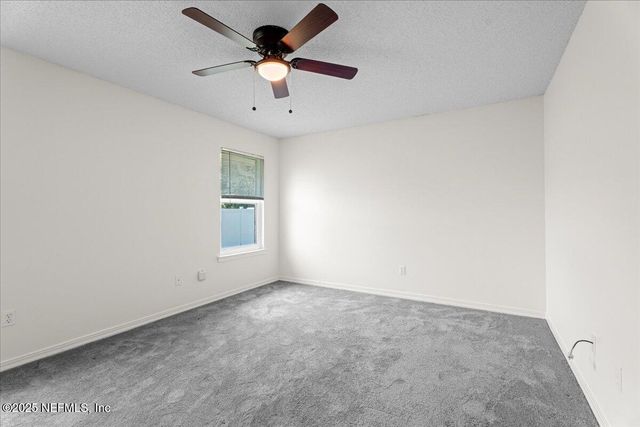 3022 HIDDEN OAKS Drive, Middleburg, FL 32068