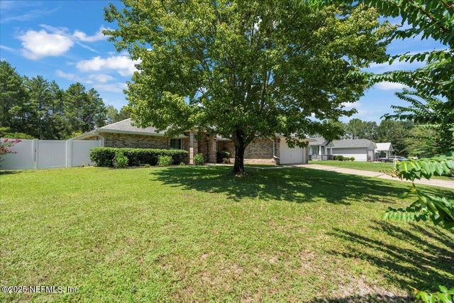 3022 HIDDEN OAKS Drive, Middleburg, FL 32068