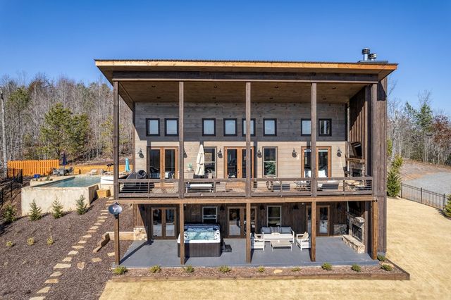 1083 Synacia Drive, Mineral Bluff, GA 30559