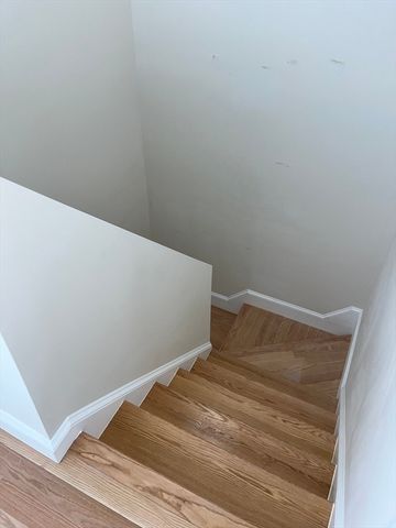 136 Houston St, Providence, RI 02905