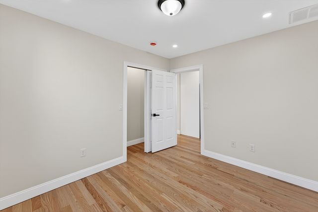 136 Houston St, Providence, RI 02905