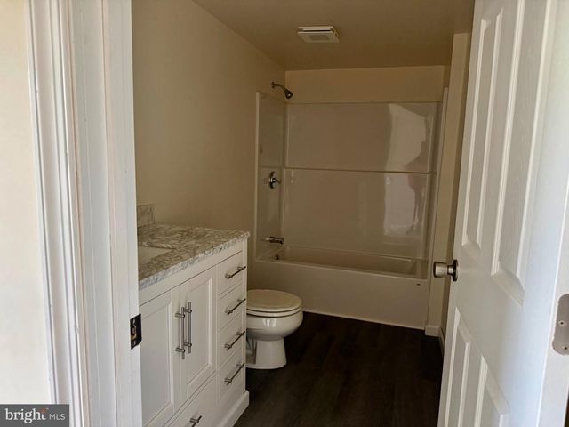 439 VALLEY DR, Callao, VA 22435