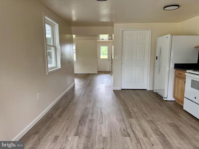 439 VALLEY DR, Callao, VA 22435