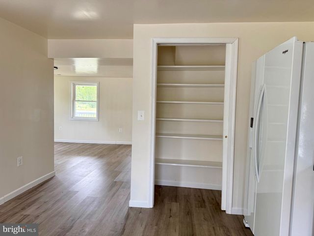 439 VALLEY DR, Callao, VA 22435