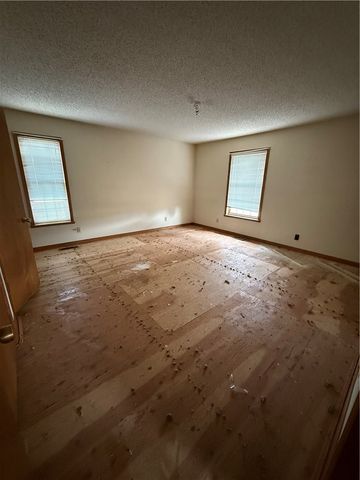 618 Elm Springs Road, Springdale, AR 72762