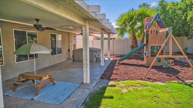 37763 Colebridge Street, Palm Desert, CA 92211