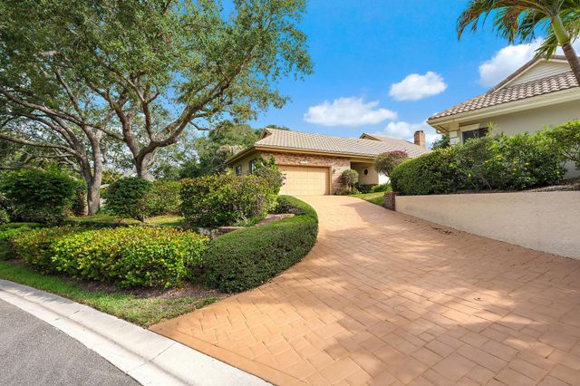 12001 SE Prestwick Terrace, Jupiter, FL 33469