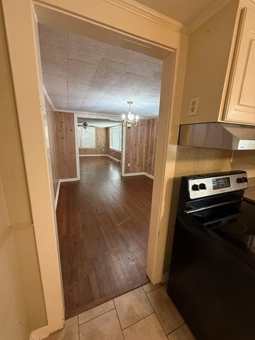 2169 Will Logan Rd, Ozark, AL 36360