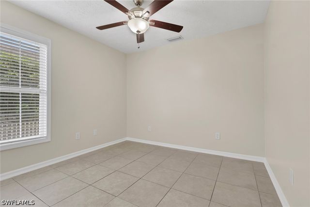 254 Leawood CIR, Naples, FL 34104