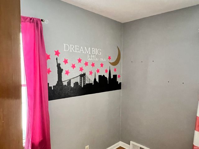 613 E Eckman Street, South Bend, IN 46614