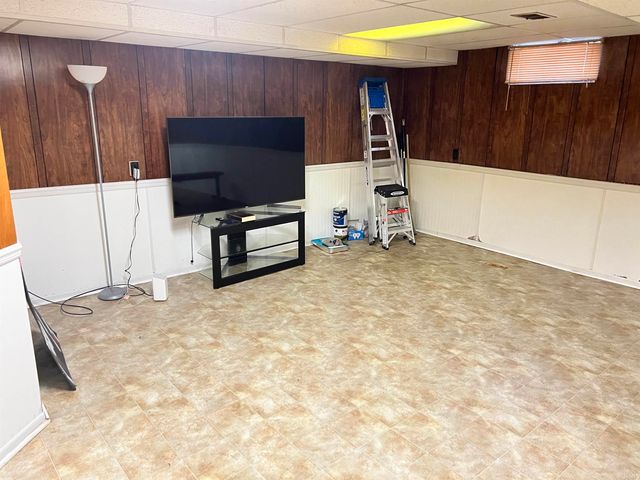 613 E Eckman Street, South Bend, IN 46614