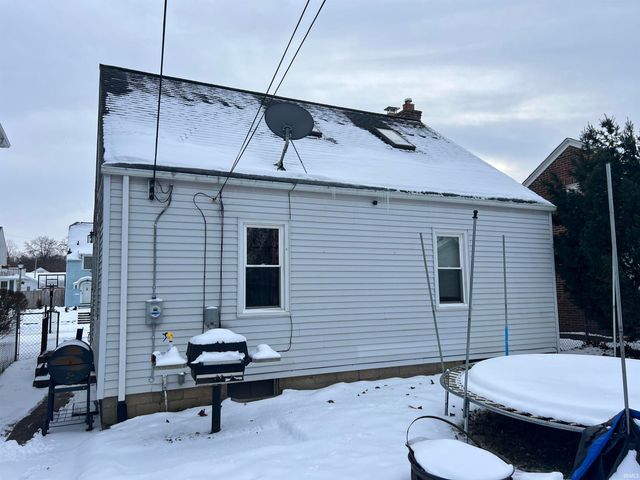 613 E Eckman Street, South Bend, IN 46614