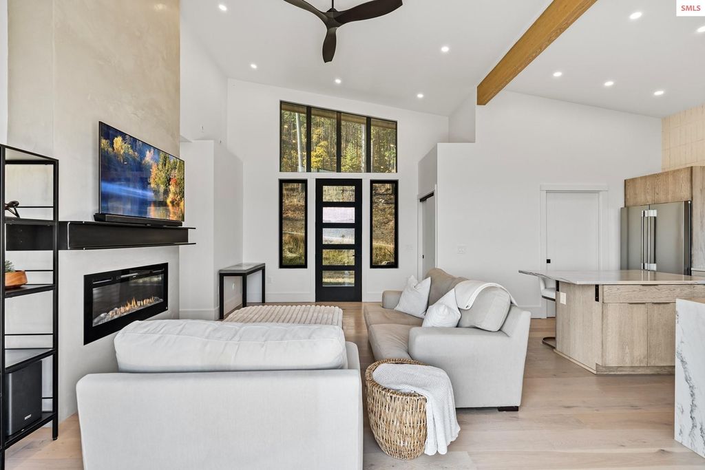 1376 Less Traveled (Parcel 1) Rd, Sagle, ID 83860 photo 12