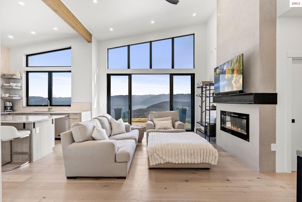 1376 Less Traveled (Parcel 1) Rd, Sagle, ID 83860 photo 8