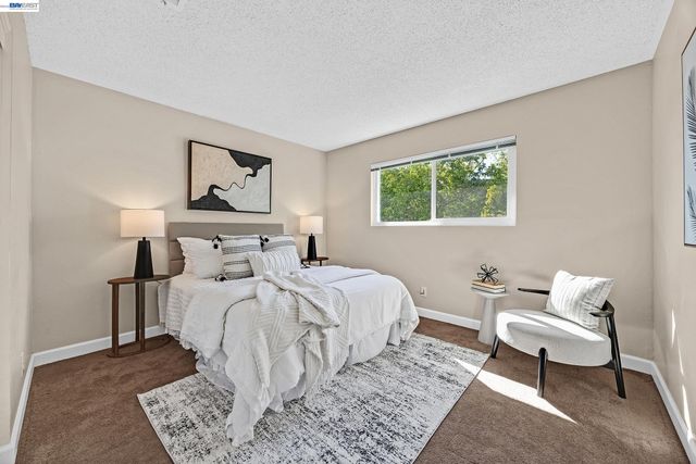 6899 Langmuir Ln, Dublin, CA 94568