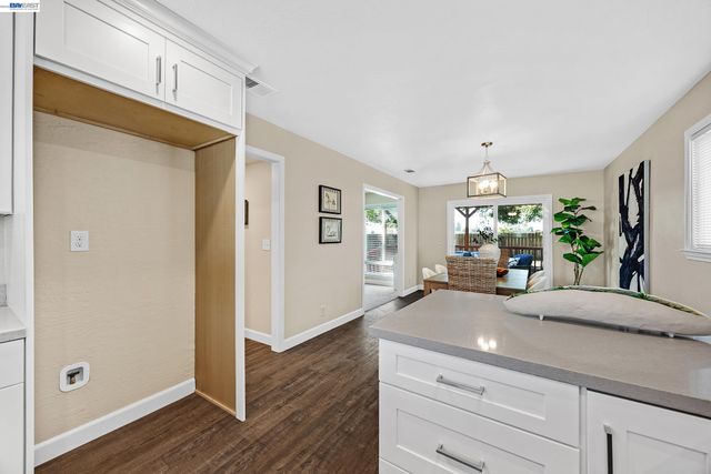 6899 Langmuir Ln, Dublin, CA 94568