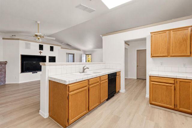 5228 Firenza Way, Salida, CA 95368