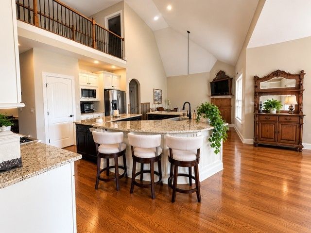 2144 Gorden Xing, Gallatin, TN 37066
