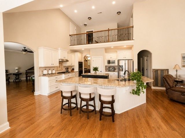 2144 Gorden Xing, Gallatin, TN 37066