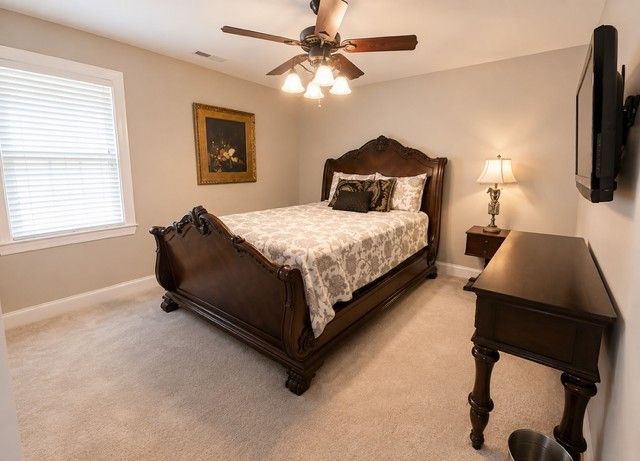 2144 Gorden Xing, Gallatin, TN 37066