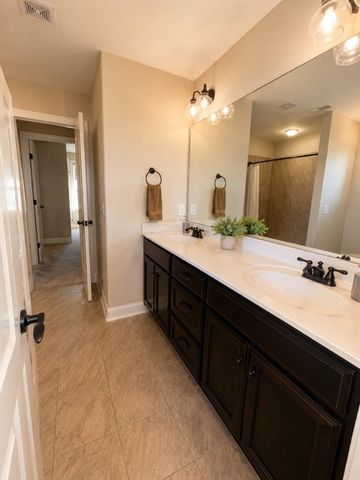2144 Gorden Xing, Gallatin, TN 37066
