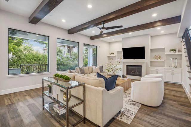 4532 Mimosa Drive, Bellaire, TX 77401