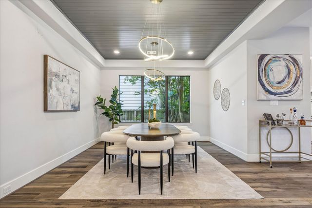 4532 Mimosa Drive, Bellaire, TX 77401