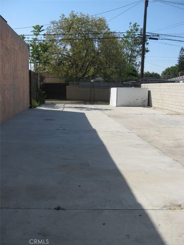1826 E Compton, Compton, CA 90221