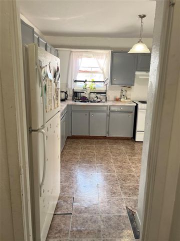 2950 Waco St, Beaumont, TX 77701