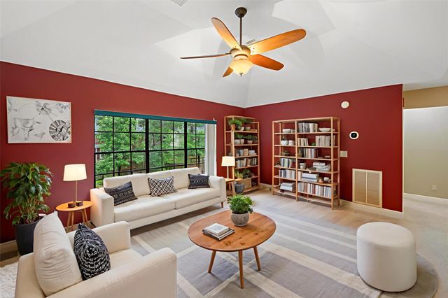 84 E Stony End Place, The Woodlands, TX 77381