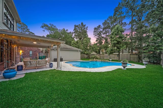84 E Stony End Place, The Woodlands, TX 77381