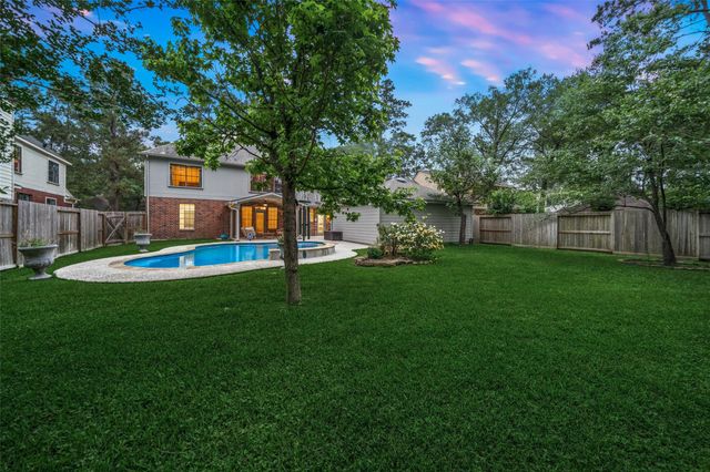 84 E Stony End Place, The Woodlands, TX 77381