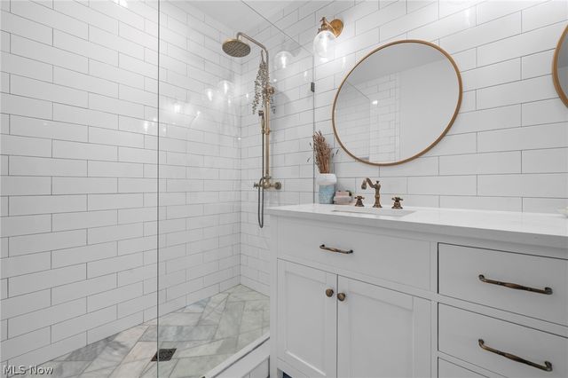 1840 Hickory Lane 27, Broadview Heights, OH 44147