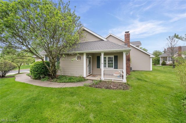 1840 Hickory Lane 27, Broadview Heights, OH 44147