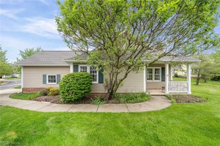 1840 Hickory Lane 27, Broadview Heights, OH 44147