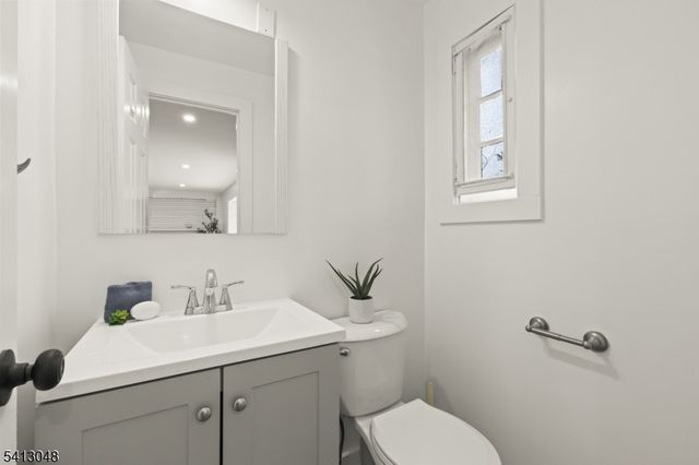 30 Silver Spring Rd, Millburn Twp., NJ 07078