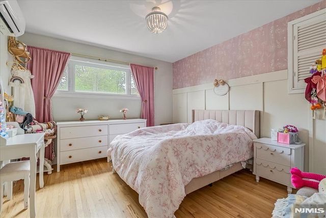 9 Linden Lane, Wayne, NJ 07470