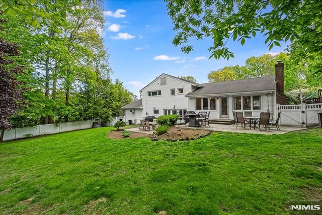 9 Linden Lane, Wayne, NJ 07470